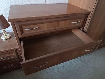 sofa bed: Двуспальная кровать с матрасом шкаф комод - Размер спального места — 5