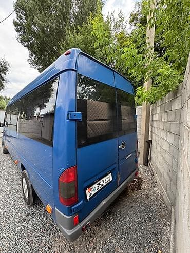 ли 9 авто: Mercedes-Benz Спринтер: 2000 г., 2.2 л, Дизель, Бус — 4