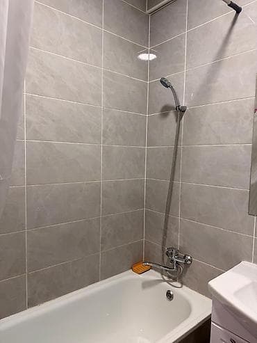 чуйкова: 3 комнаты, 77 м², 7 этаж, Косметический ремонт — 7