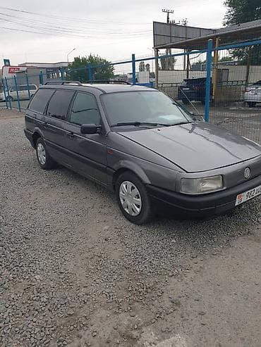 Volkswagen: Volkswagen Passat Variant: 1988 г., 1.8 л, Механика, Бензин, Универсал — 6