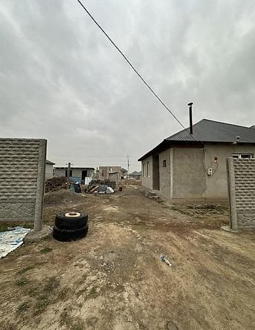 Дом, 80 м², 3 комнаты, Агентство недвижимости, Косметический ремонт