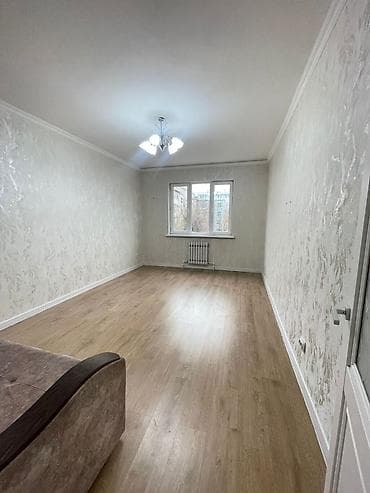 империя: 2 комнаты, 70 м², Элитка, 3 этаж, Косметический ремонт — 2