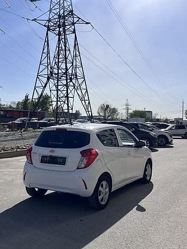 spar: Chevrolet Spark: 2020 г., 1 л, Автомат, Бензин, Хэтчбэк — 6