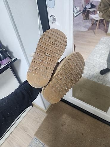 зимние ботинки женские: Детские утеплённые ботинки-угги Sunday Enjoytime - Цвет — 2