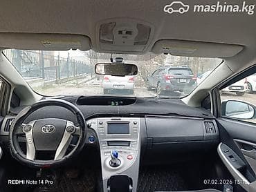 приус 2015: Toyota Prius: 2015 г., 1.8 л, Автомат, Гибрид — 7