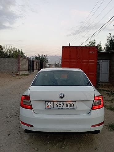 outback 2005: Skoda Octavia: 2016 г., 1.6 л, Автомат, Бензин, Лифтбек — 6