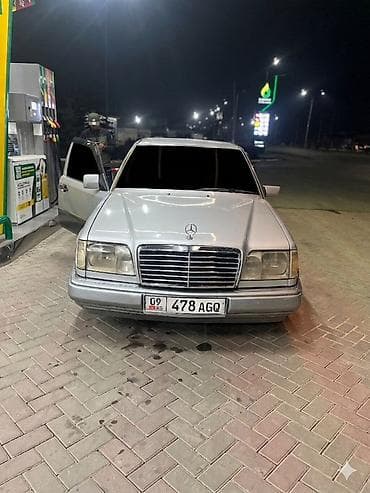 Mercedes-Benz W124: 1994 г., 2.2 л, Механика, Бензин, Седан — 1