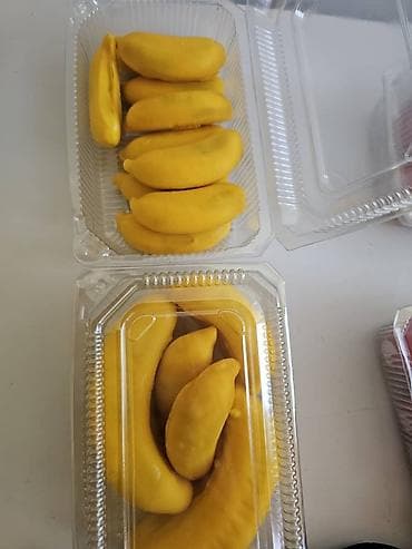 Продукты питания: SOLIELLA — десерты и торты Корпусные десерты: - Малина — 250 сом - — 9