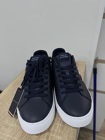 Жеке буюмдар: Эркектердин кроссовкасы, 42, Tommy Hilfiger, Жаңы, түсү - Көк, Өзү алып кетүү — 4
