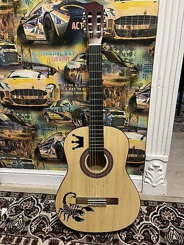 открыто: Классический гитара классического типа (6 струн, нейлон). Корпус — 1