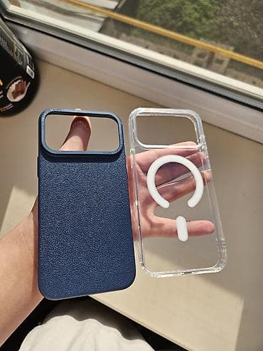 iphone cs max: Два чехла на iphone 17 pro max, один темно-синий чехол состояние идеал — 1