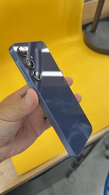 galaxy a: Samsung Galaxy A55 5G, Б/у, 128 ГБ, 2 SIM — 3