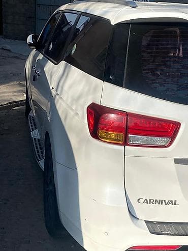 нбк джал: Kia Carnival: 2017 г., 2.2 л, Автомат, Дизель, Минивэн — 2
