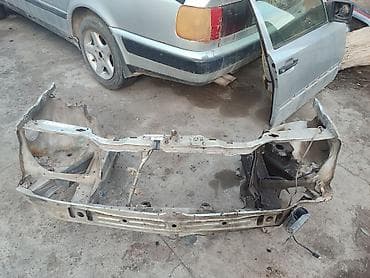 капоты: Запчасти Мерседес 124 каробка автомат,двери, молдингипароги,задняя — 9