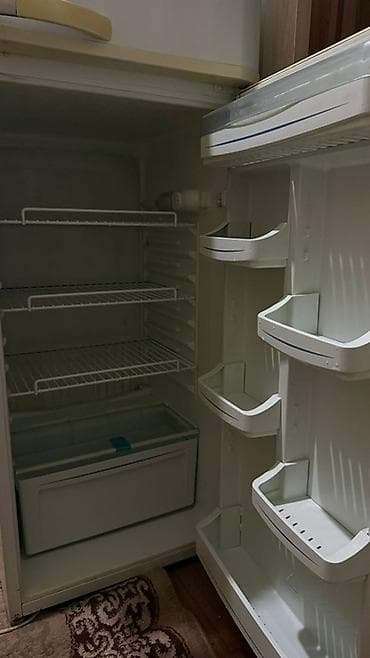 холодильник кызыл кыя: Муздаткыч Vestel, Колдонулган, Эки камералуу — 3