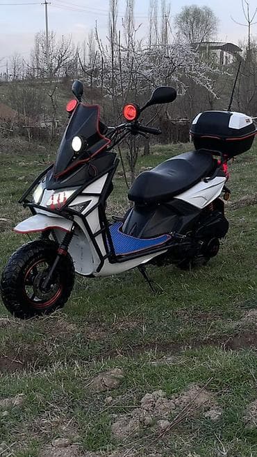 Скутеретта Yamaha, 180 куб. см, Бензин, Б/у