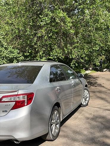Унаа сатуу: Toyota Camry: 2014 г., Автомат, Гибрид, Седан — 2