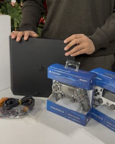 Срочно🔥🔥🔥 	•	Память: 500 ГБ 	•	Комплект: 2 джойстика 	•	Игры: EA Play