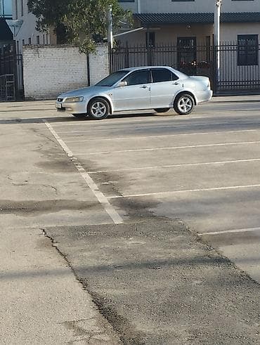 Honda Accord: 2000 г., 1.8 л, Автомат, Газ, Седан — 3