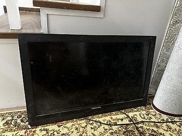 led matrix panel: Телевизор Samsung, плоская панель - Диагональ примерно 32–37" — 1