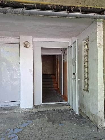 2 8: 3 комнаты, 77 м², Индивидуалка, 2 этаж, Косметический ремонт — 1