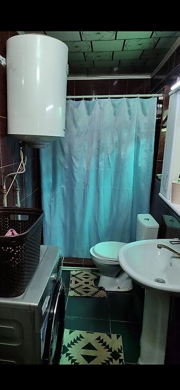 дом барачной: 60 м², 4 комнаты, Без подселения — 3