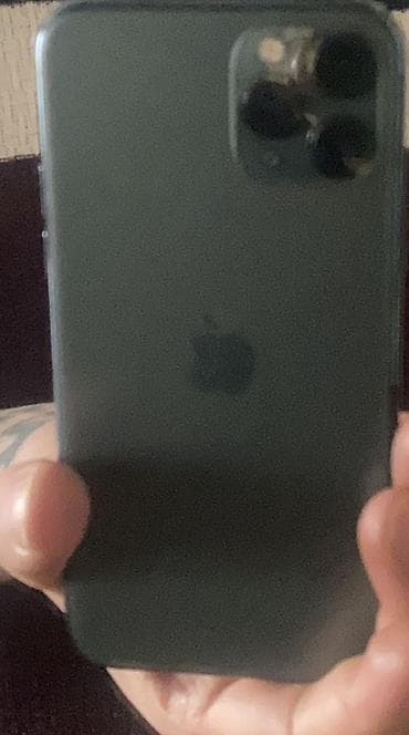 IPhone 11 Pro, Matte Midnight Green