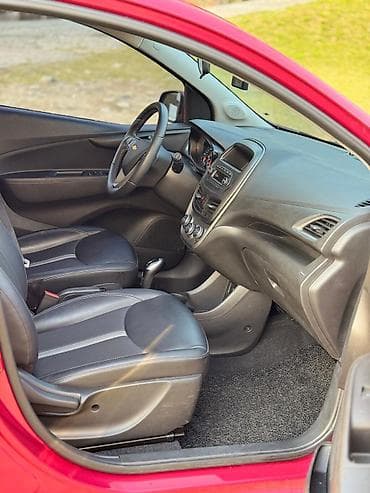Продажа авто: Chevrolet Spark: 2019 г., 1 л, Автомат, Бензин, Хэтчбэк — 9