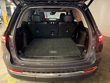 Chrysler: Jeep Grand Cherokee: 2023 г., 2 л, Электромобиль, Внедорожник — 7