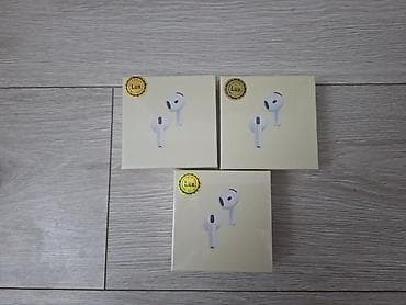 samsung fold3: Продаю новые беспроводные наушники 4го поколения Характеристики: - — 1
