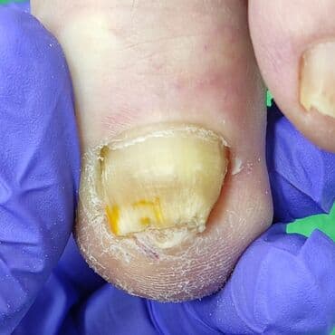 сколько стоит обучение на мастера маникюра: Наращивание ногтей, Донаращивание ногтей, Гель лак, шеллак, Маникюр, Педикюр, Услуги подолога, Консультация, Одноразовые расходные материалы — 2