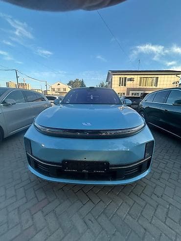 byd leopard 7: Lixiang L7: 2025 г., 1.5 л, Автомат, Гибрид, Кроссовер — 5