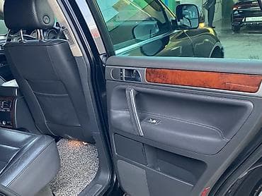 тук сокулук: Volkswagen Touareg: 2004 г., 4.2 л, Автомат, Бензин, Жол тандабас — 8