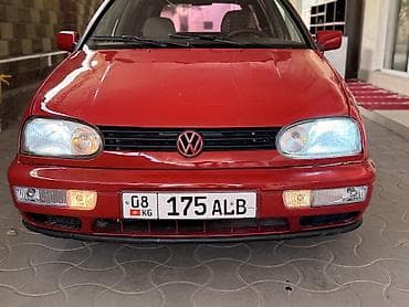 Транспорт: Volkswagen Golf Variant: 1996 г., 1.8 л, Механика, Бензин, Универсал — 2