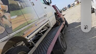 куплю дом на колёсах: Эвакуатор, Mercedes-Benz, 2001 г., Ломаная — 3