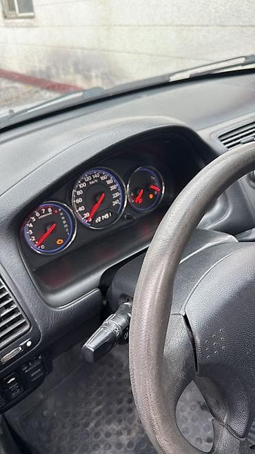 домик на калосах: Honda Civic: 2005 г., 1.6 л, Автомат, Бензин, Седан — 4