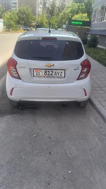 devo matiz: Chevrolet Spark: 2015 г., 1 л, Вариатор, Бензин, Хэтчбэк — 3
