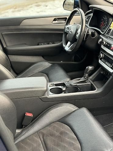 hyundai 55: Hyundai Sonata: 2019 г., 2.4 л, Автомат, Бензин, Седан — 4