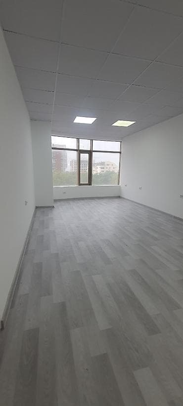 ресторан work: Аренда офисов, 45 м², В бизнес центре, С отдельной кухней, С системой безопасности — 5