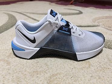 nike 37: Мужские кроссовки, 40, Nike, Новый, цвет - Белый — 3