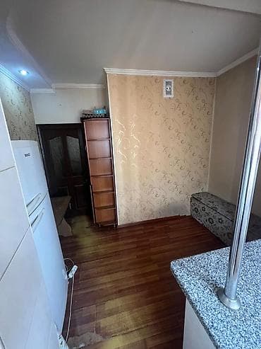 1к: 1 комната, 33 м², 106 серия, 7 этаж, Старый ремонт — 7