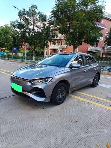 BYD E2: 2023 г., Электромобиль, Хэтчбэк — 1