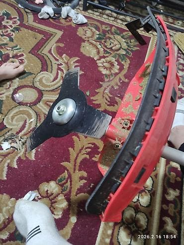 Бакча эмереги: Триммерлер, мото чөп чапкыч, Колдонулган, Электр, Өзү алып кетүү — 1