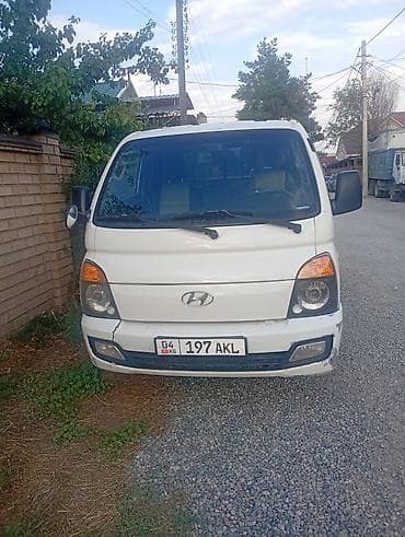 daewoo 2: ПРОДАЮ Hyundai Porter, малотоннажный бортовой грузовик. Коробка — 1