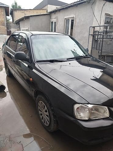 Hyundai Accent: 2006 г., 1.6 л, Механика, Бензин, Седан — 2