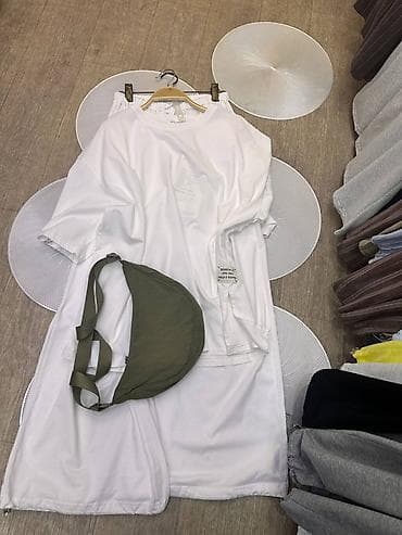 nike tech flees: Комплект унисекс из мягкого трикотажа: свободная футболка + просторные — 4