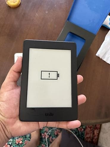 киндл читалка: Электронная книга, Amazon, Б/у, 5" - 6", цвет - Черный — 3