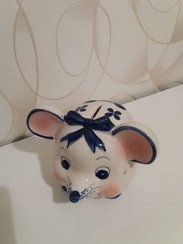 мишка 2 метра цена бишкек: Продаю копилки по 400 сом. Высота коровки - 18 см, мышки - 12 см — 3