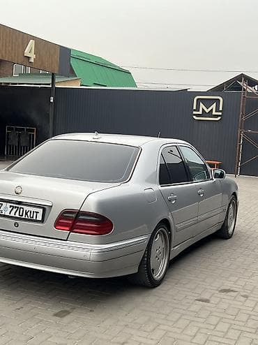 Унаа: Mercedes-Benz E-Class: 2000 г. — 4