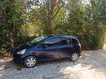 маленькие дешевые машины: Honda Jazz: 2003 г., Автомат, Бензин, Хэтчбэк — 5